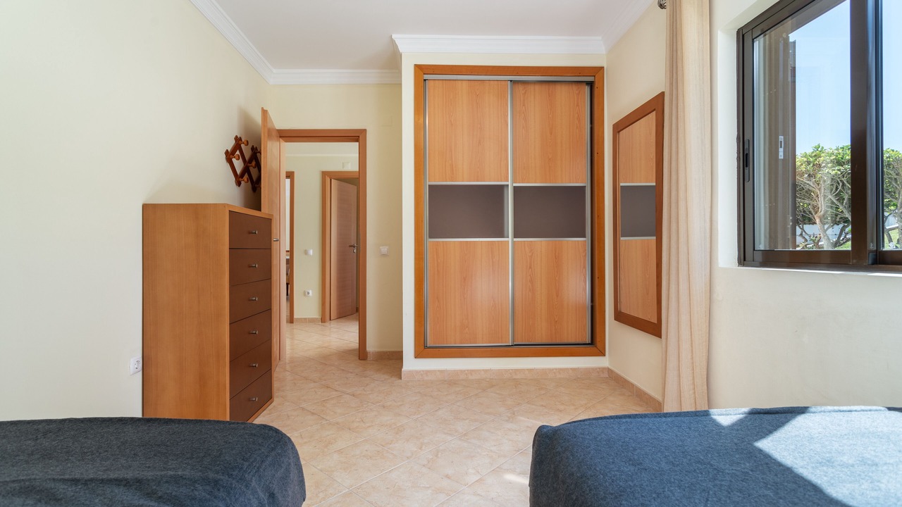 Photo of Bedroom in Alporchinhos