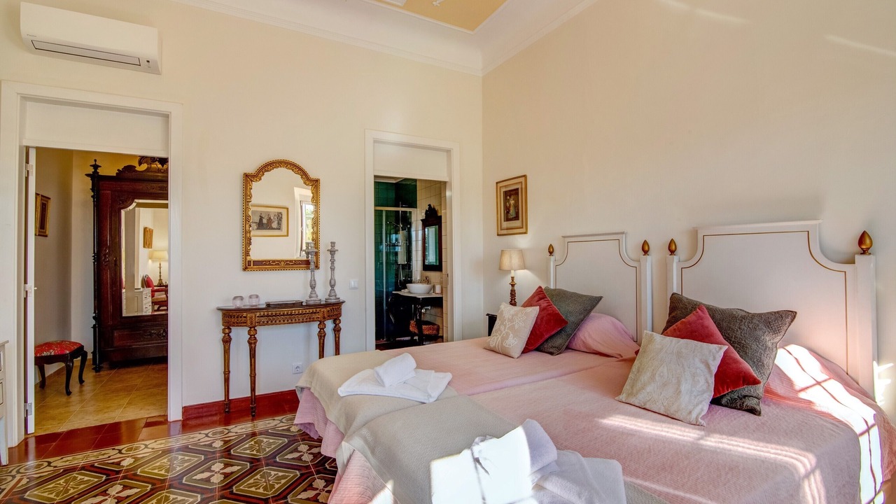 Photo of Bedroom in Moncarapacho e Fuseta