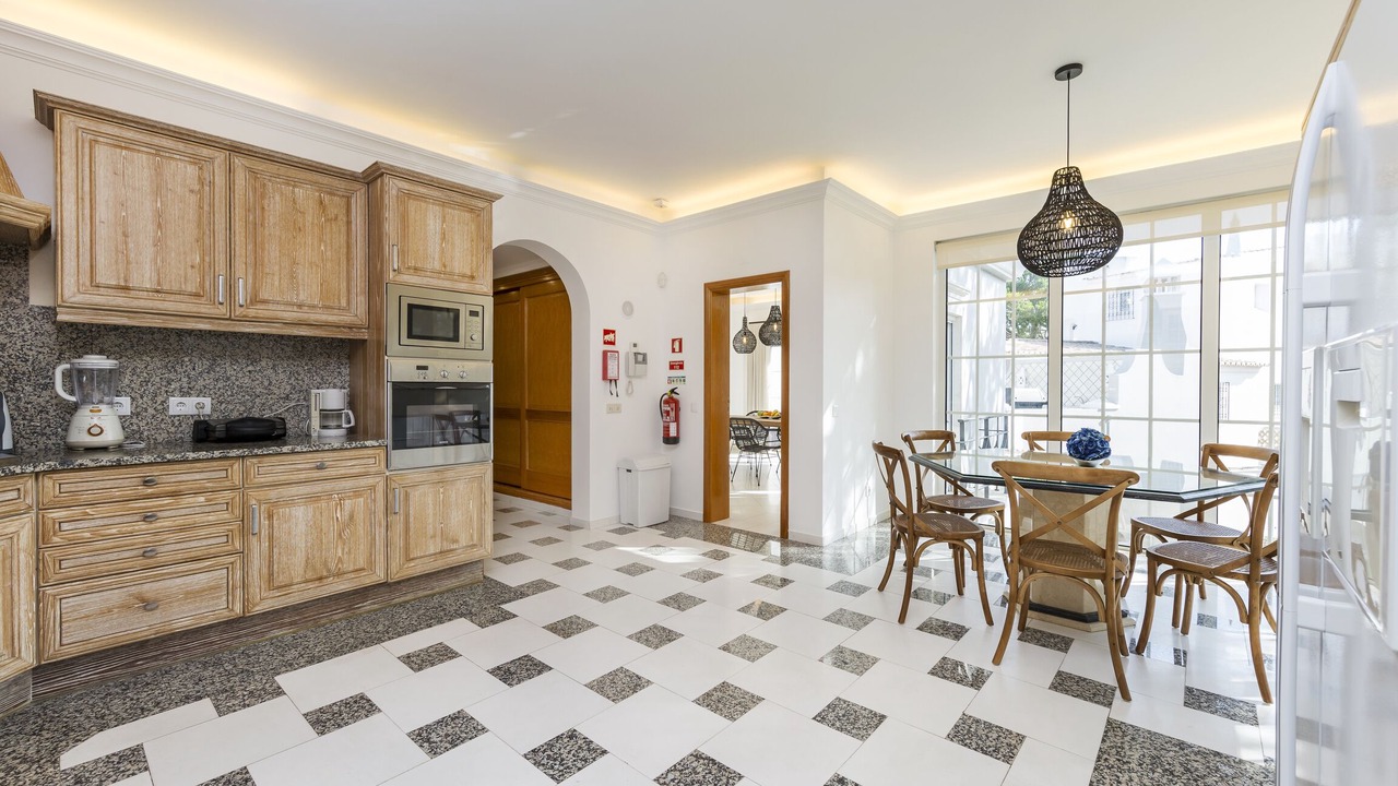 Photo of Kitchen in Vale do Lobo