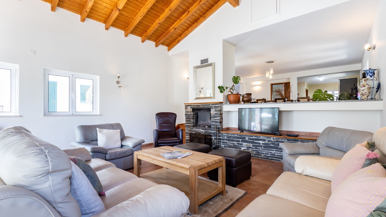 Photo of Livingroom in Aljezur