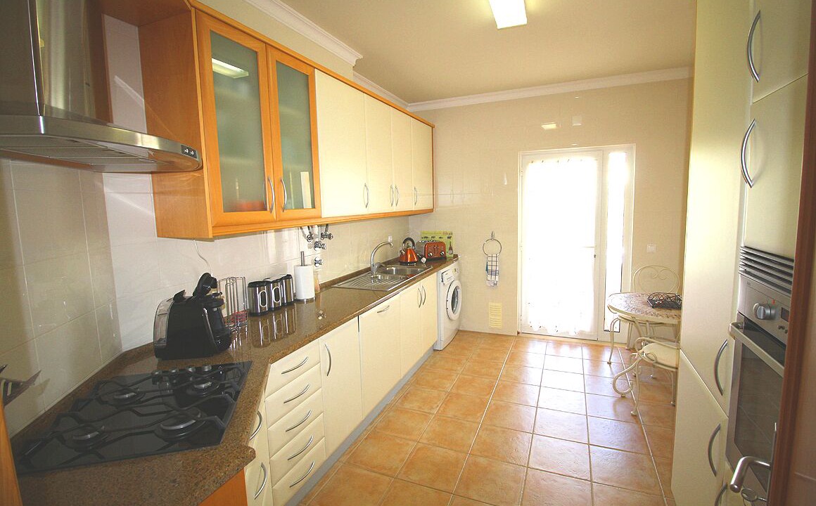 Photo of Kitchen in Luz