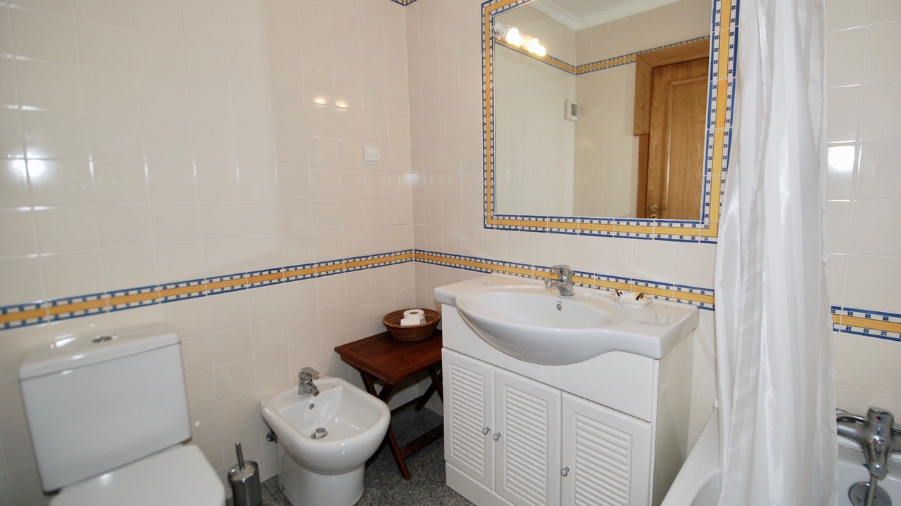 Photo of Bathroom in Sao Martinho do Porto