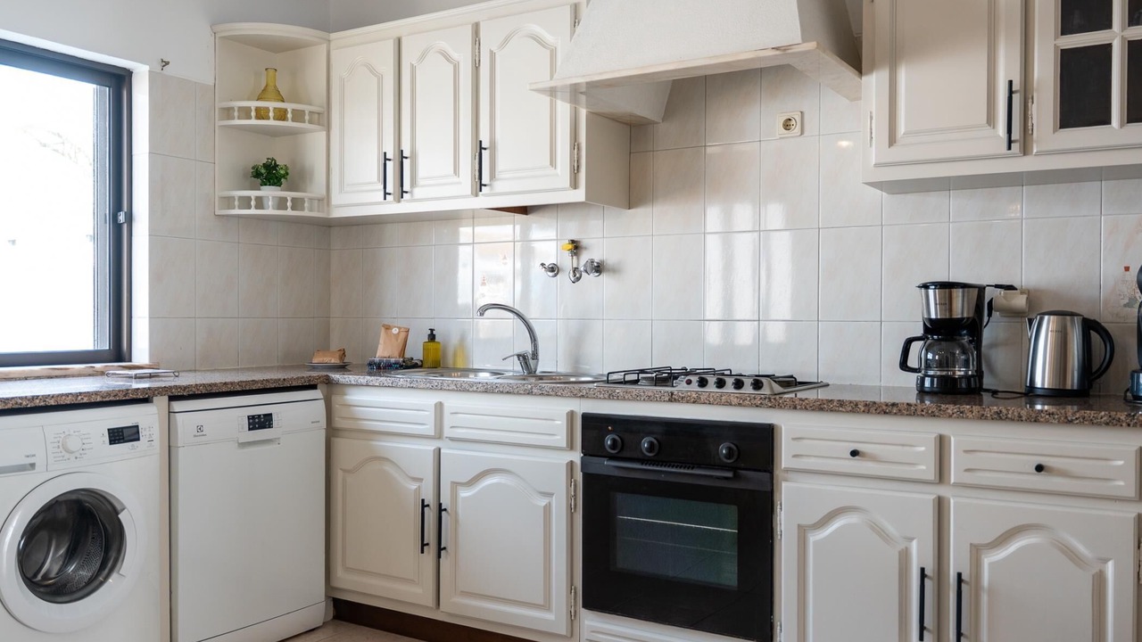 Photo of Kitchen in Gale
