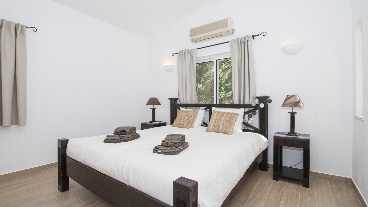 Photo of Bedroom in Sao Bras de Alportel
