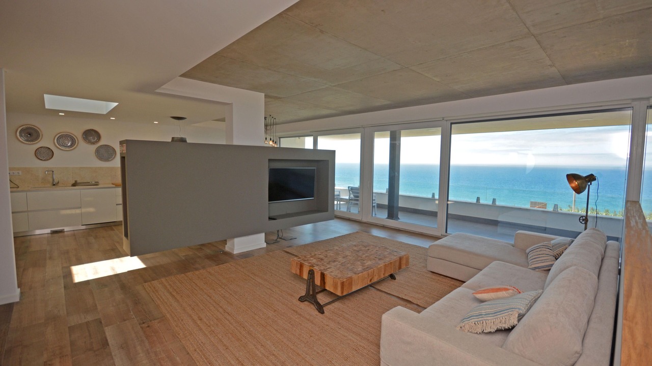 Photo of Livingroom in Ericeira