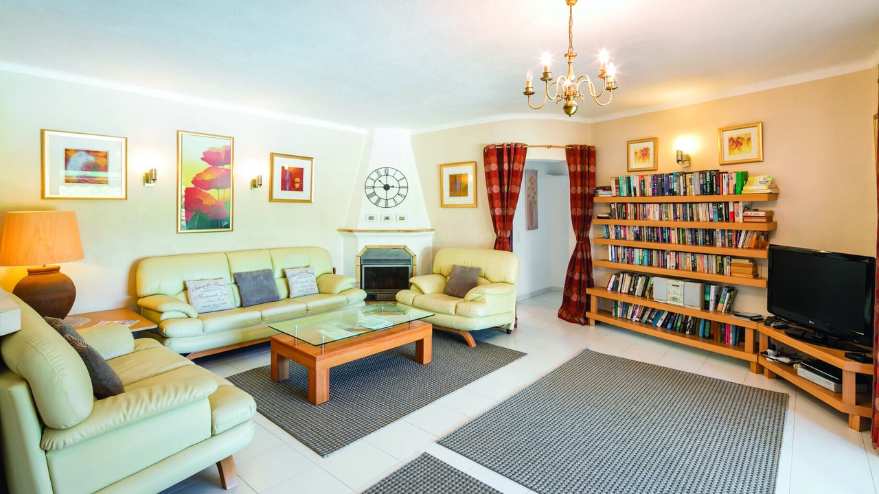 Photo of Livingroom in Estombar