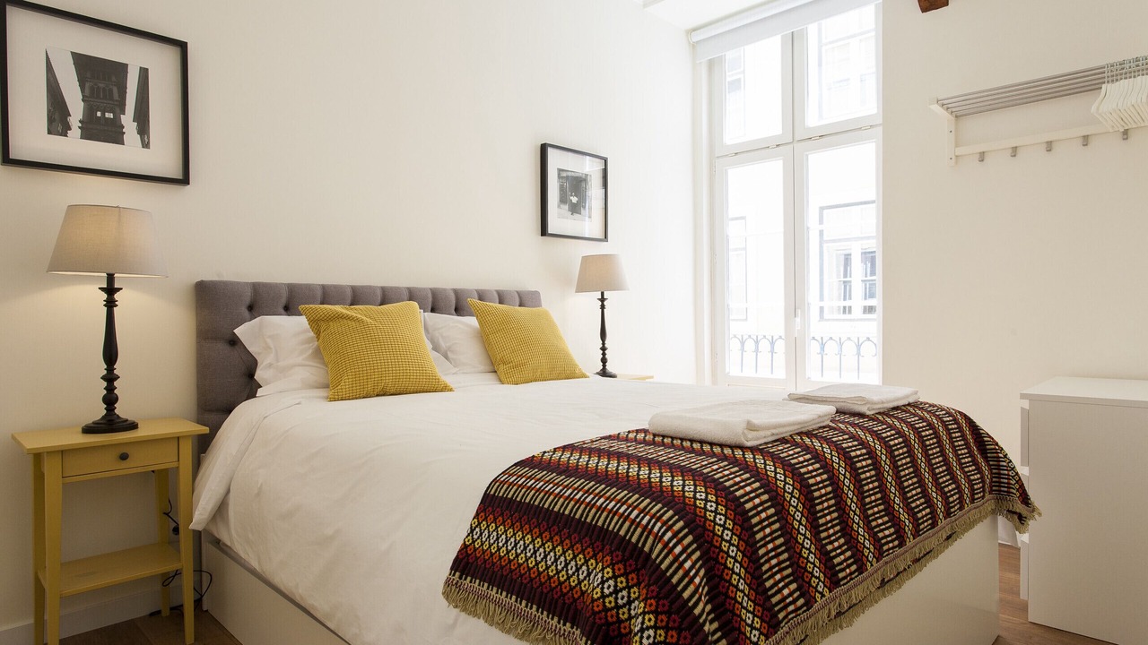 Photo of Bedroom in Baixa