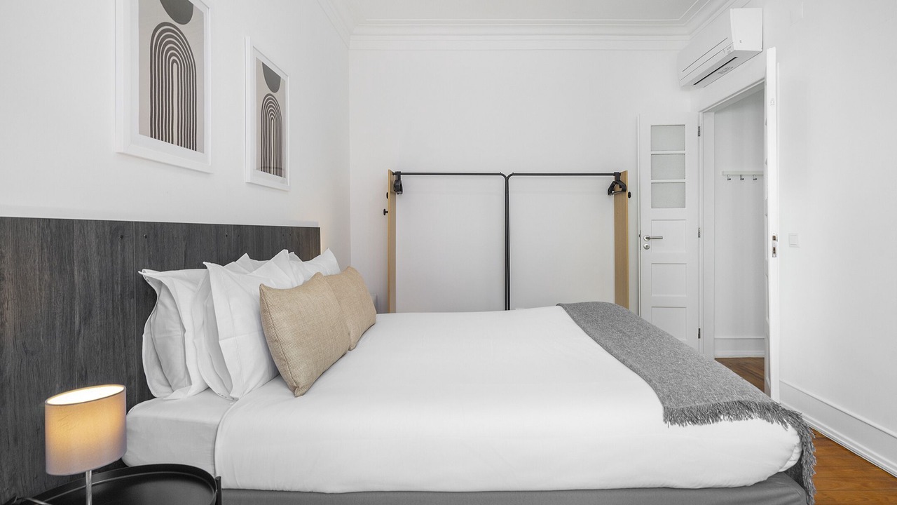 Photo of Bedroom in Alto do Pina