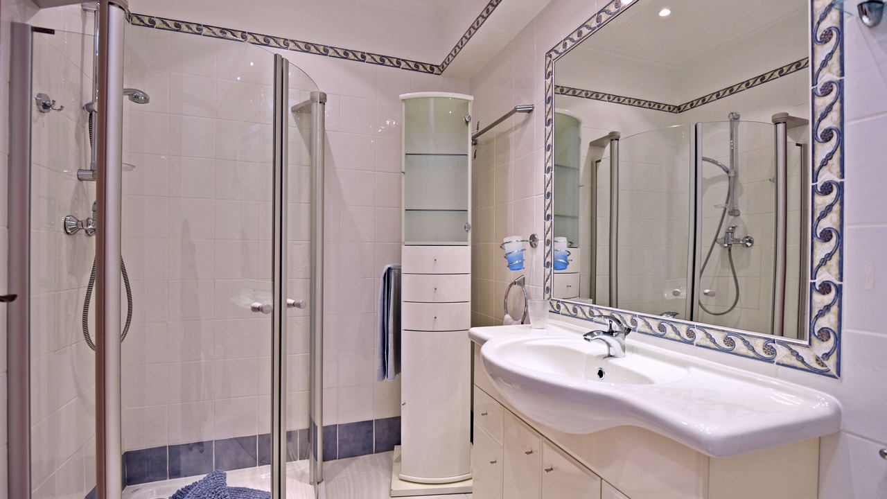 Photo of Bathroom in Carvoeiro