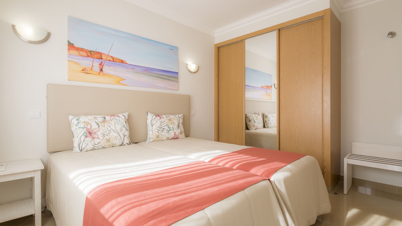 Photo of Bedroom in Atalaia