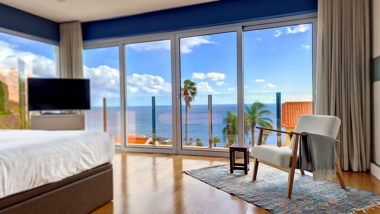 Photo of Bedroom in Canico