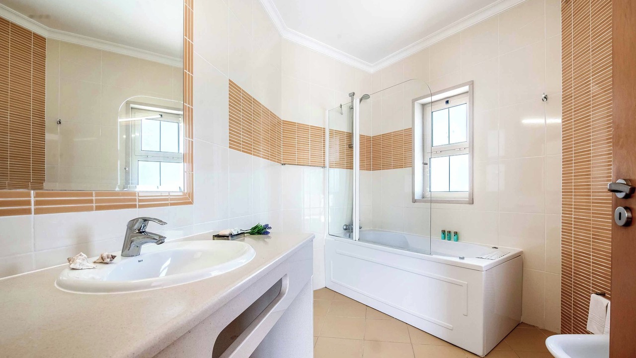 Photo of Bathroom in Castelo