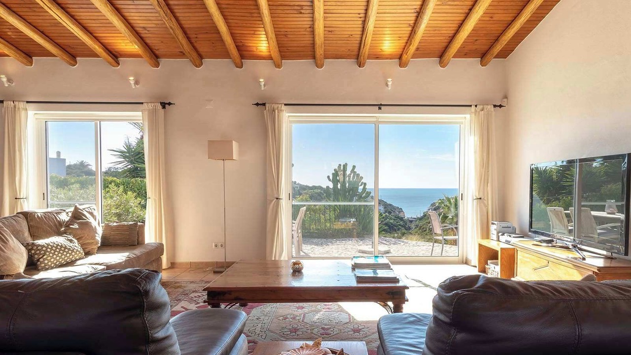Photo of Livingroom in Lagoa e Carvoeiro