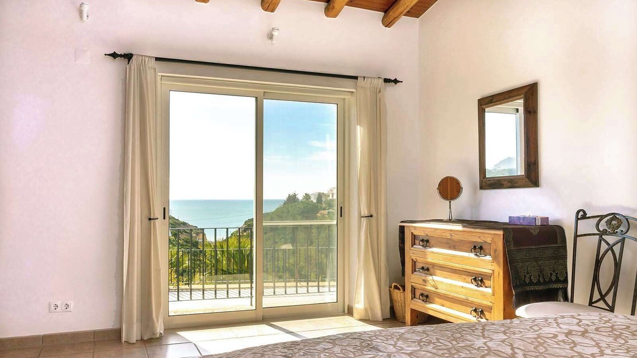 Photo of Bedroom in Lagoa e Carvoeiro