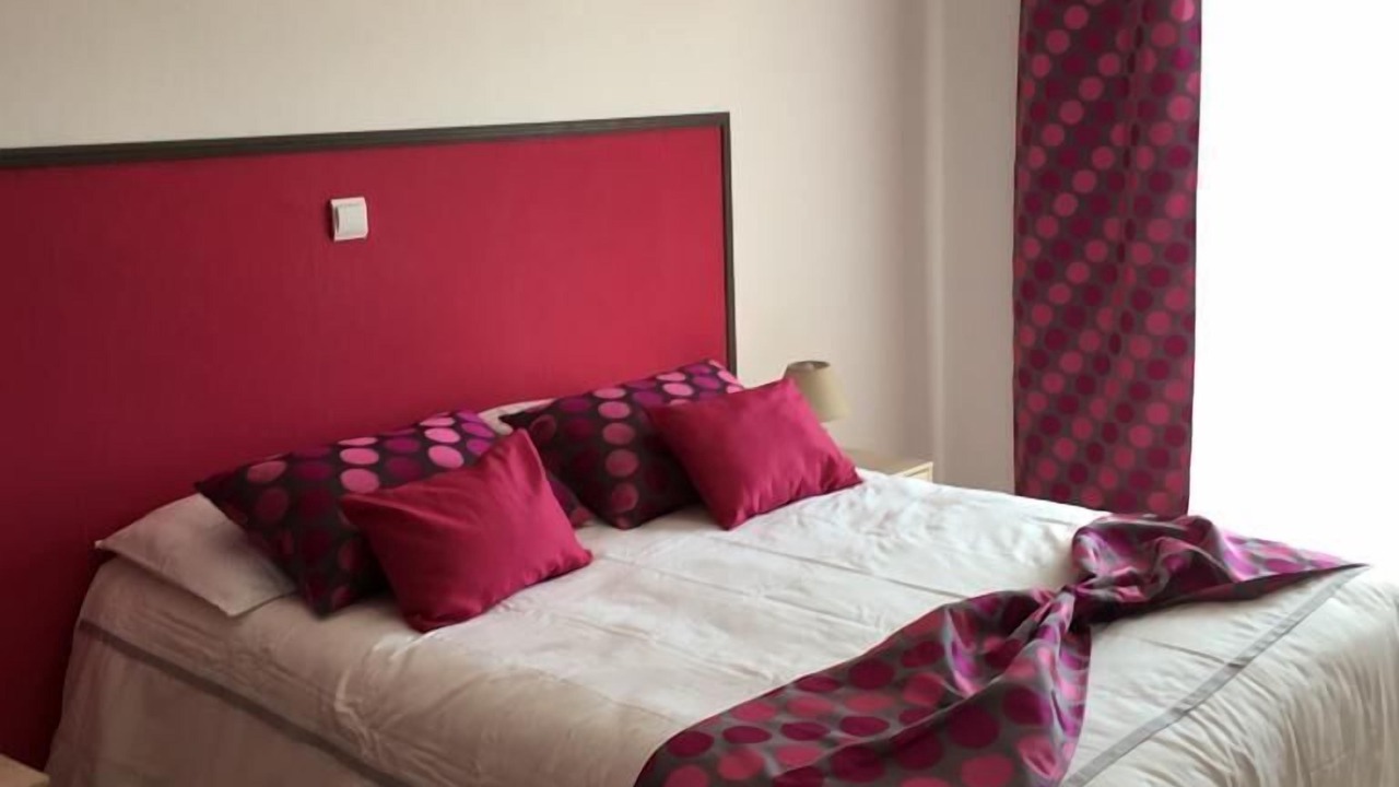 Photo of Bedroom in Albardeira