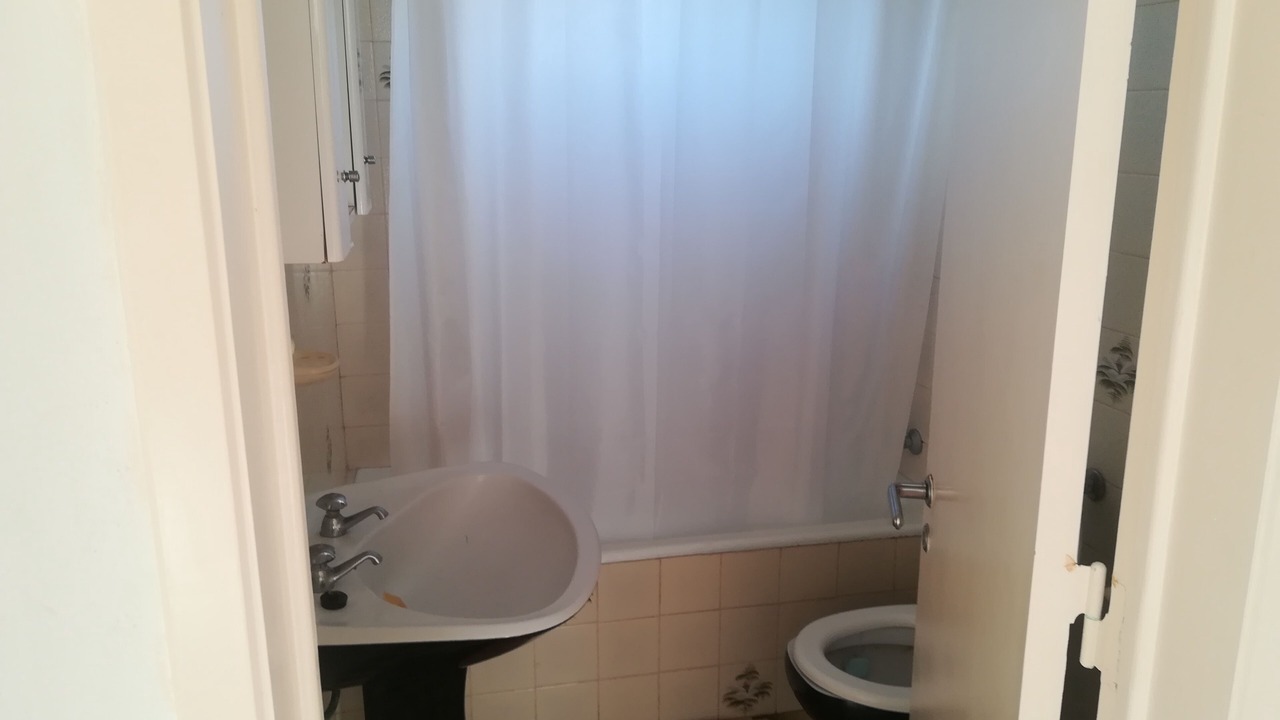 Photo of Bathroom in Colares