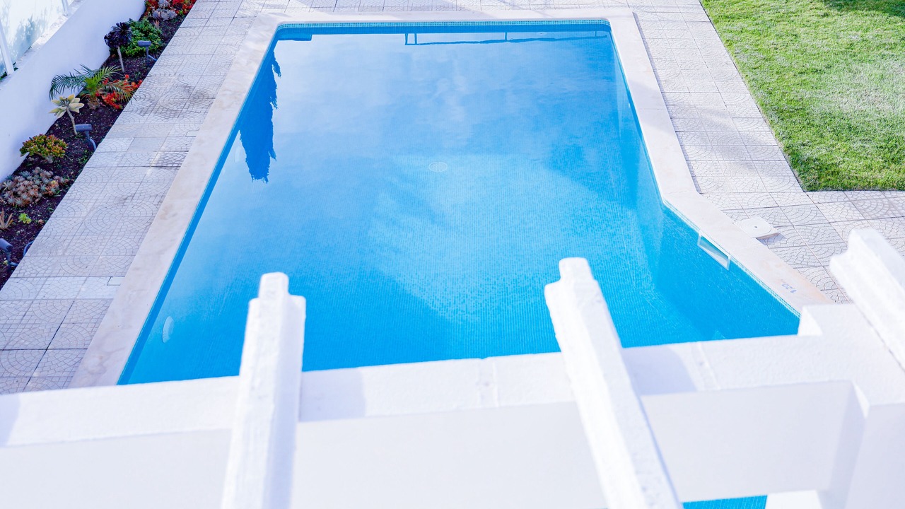 Photo of Outdoor in Gale