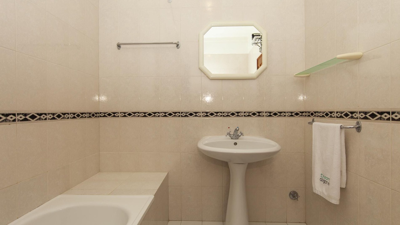 Photo of Bathroom in Funchal