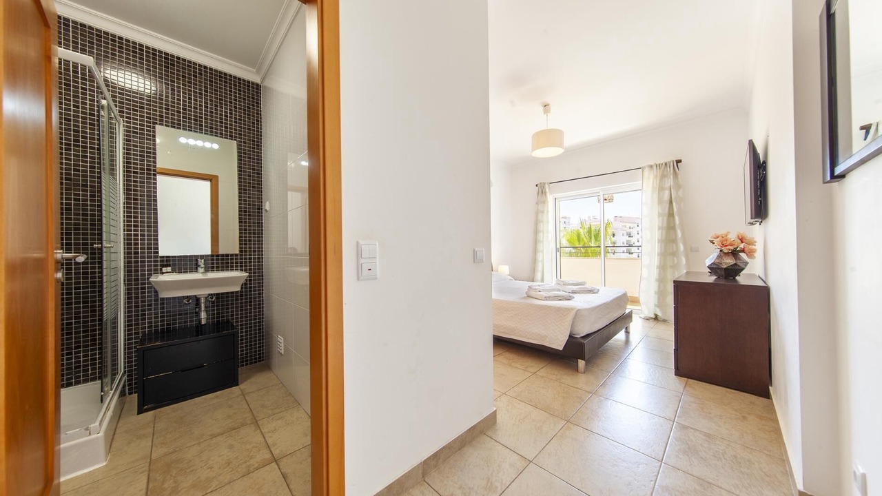 Photo of Bedroom in Funchal