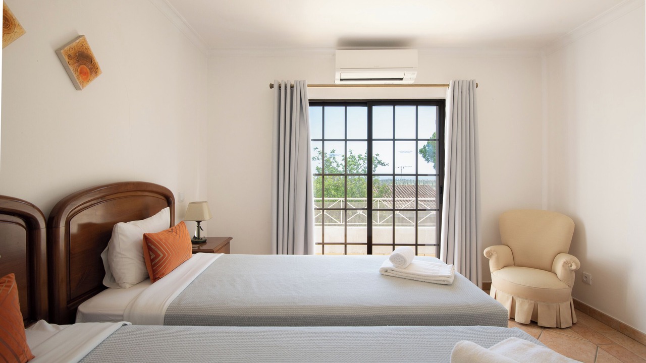 Photo of Bedroom in Vale de Parra