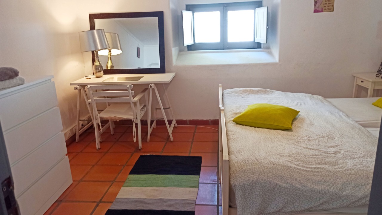 Photo of Bedroom in Carcavelos