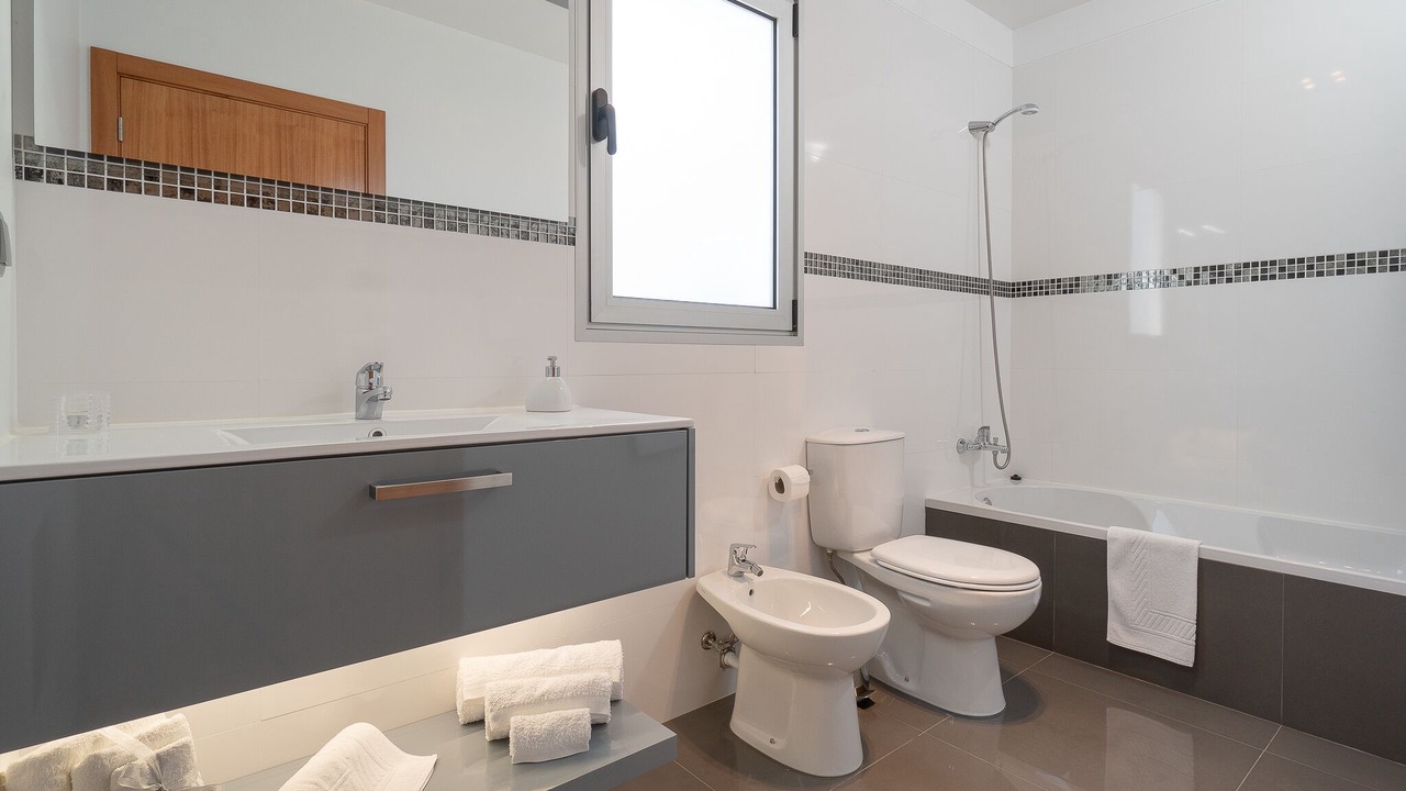 Photo of Bathroom in Arco da Calheta