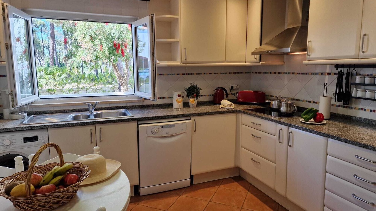 Photo of Kitchen in Aldeia das Acoteias