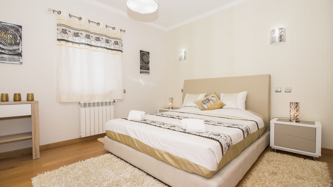Photo of Bedroom in Vale do Garrao