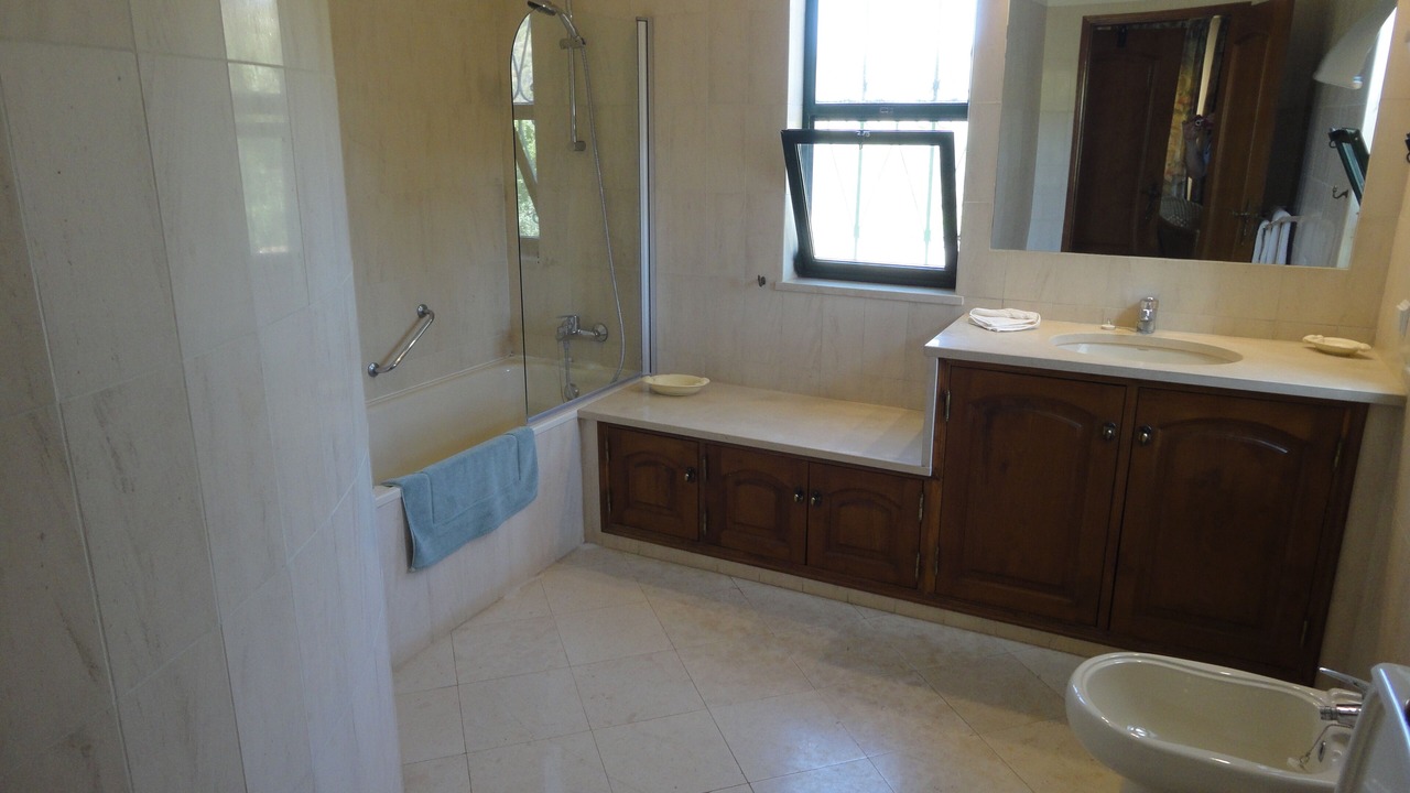 Photo of Bathroom in Poco do Mouro
