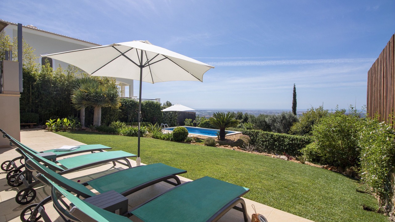 Photo of Patio Balcony in Valados