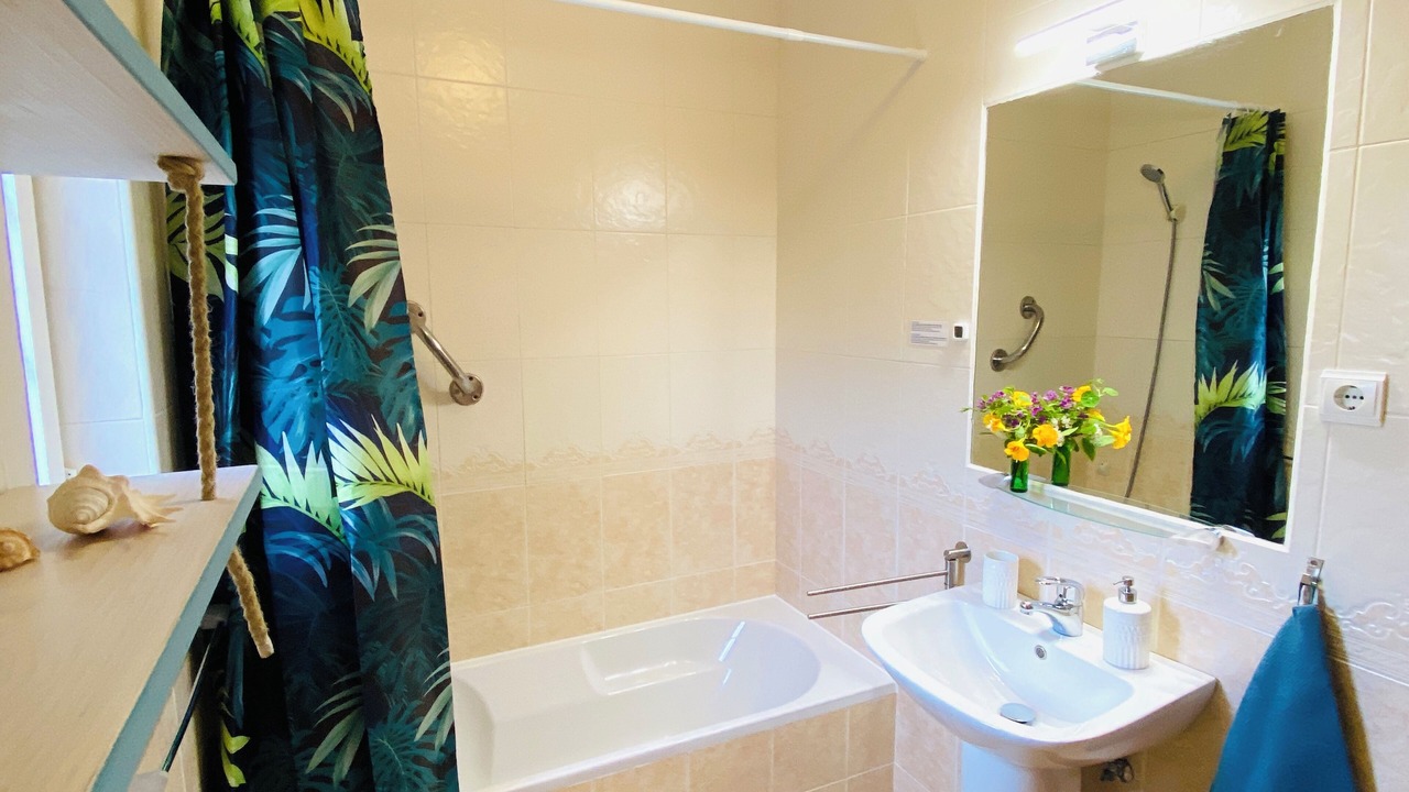 Photo of Bathroom in Aljezur