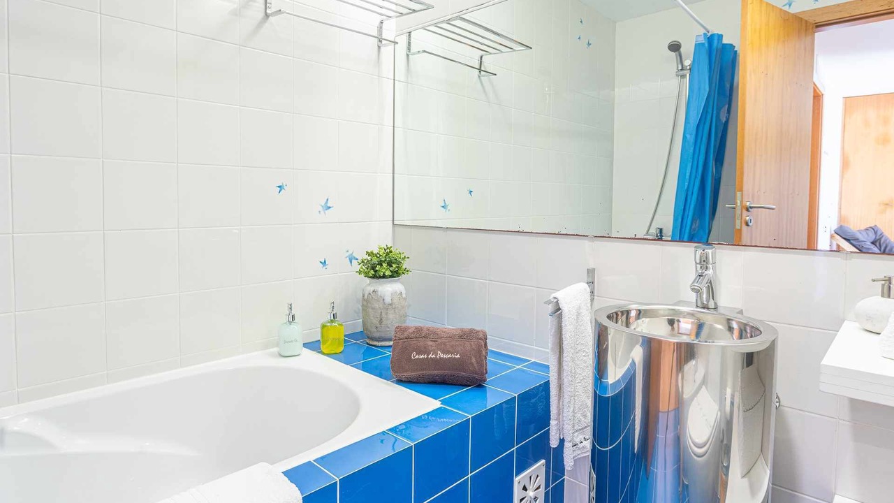 Photo of Bathroom in Serra da Pescaria