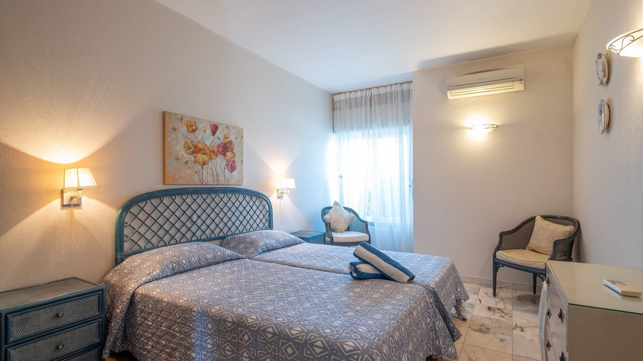 Photo of Bedroom in Vale do Lobo