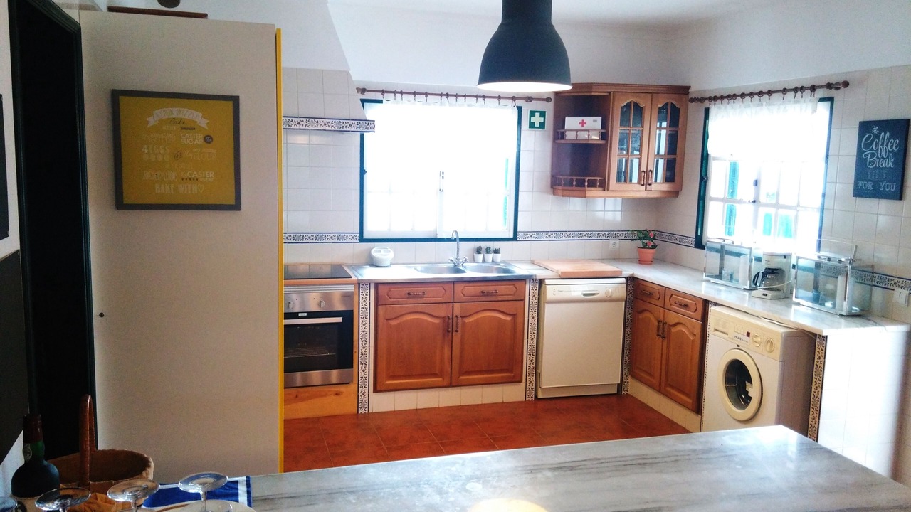 Photo of Kitchen in Lagoa e Carvoeiro