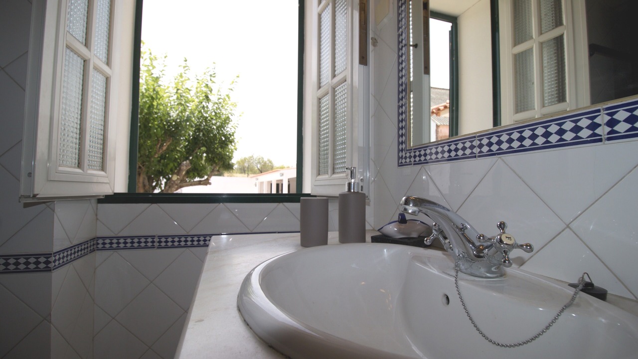 Photo of Bathroom in Lagoa e Carvoeiro