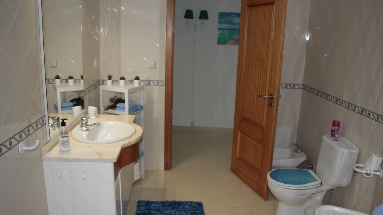 Photo of Bathroom in Ericeira