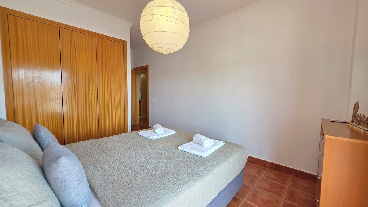 Photo of Bedroom in Meia Praia