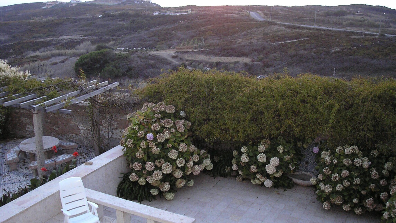 Photo of Bedroom in Azoia
