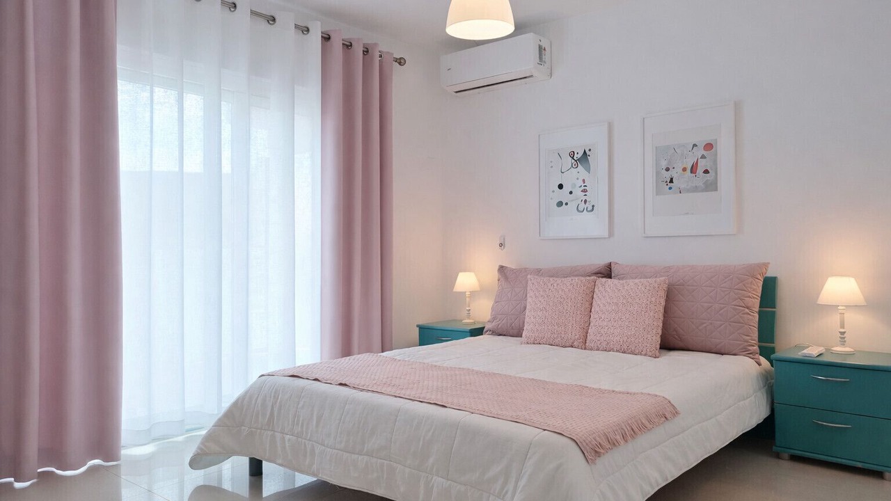 Photo of Bedroom in Gale