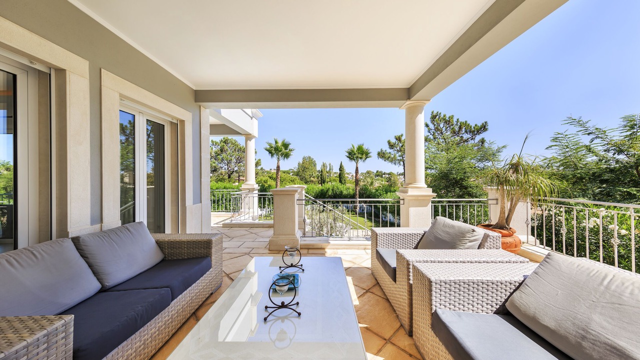 Photo of Patio Balcony in Almancil