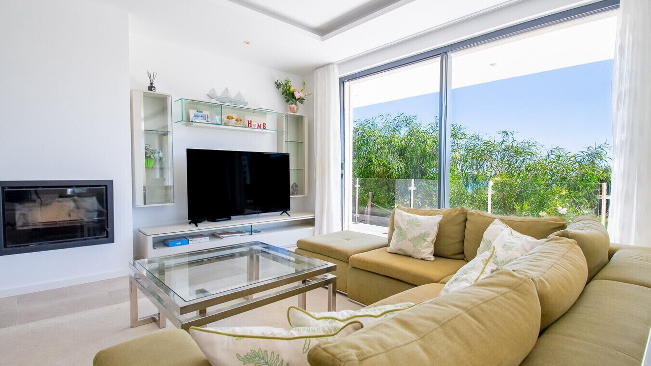 Photo of Livingroom in Vale de Centianes