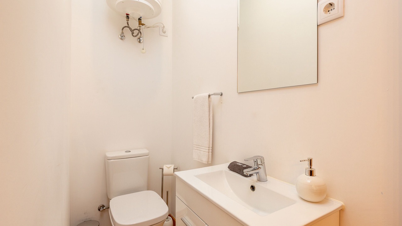Photo of Bathroom in Centro / Baixa