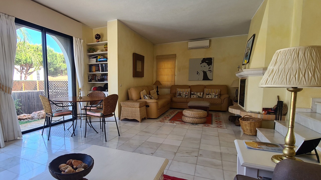Photo of Livingroom in Vale do Garrao