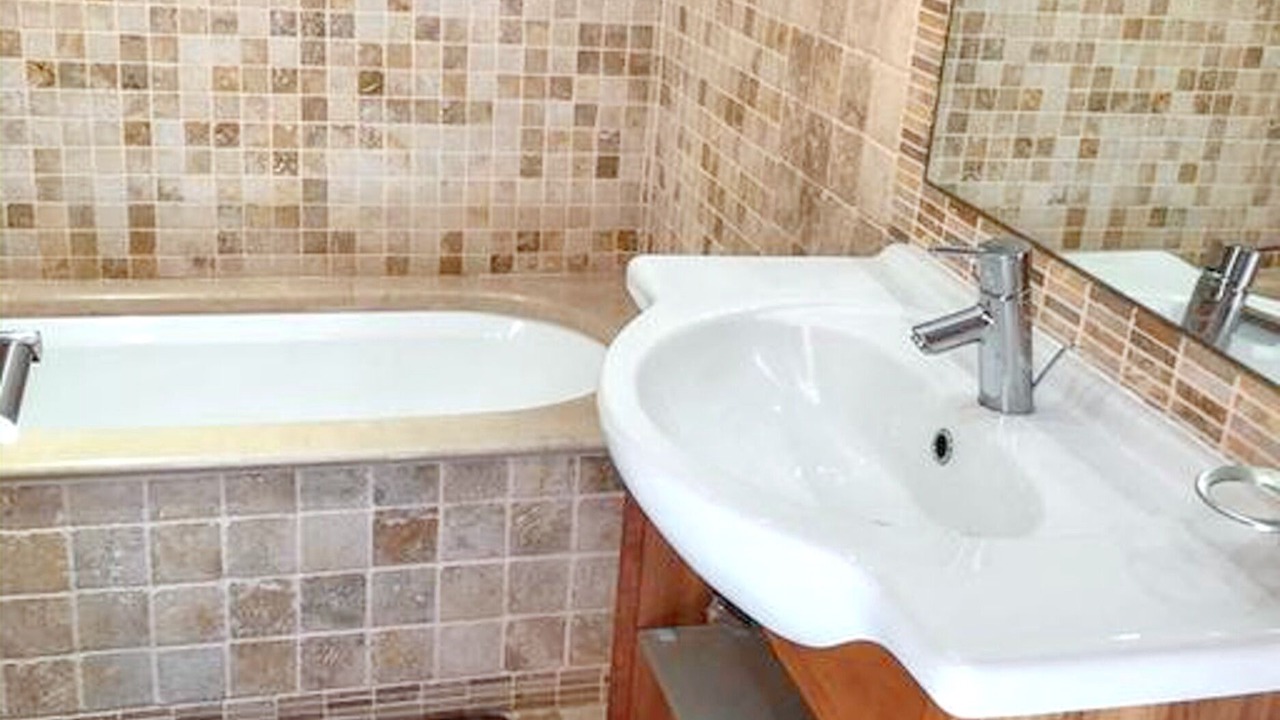 Photo of Bathroom in Mexilhoeira da Carregacao