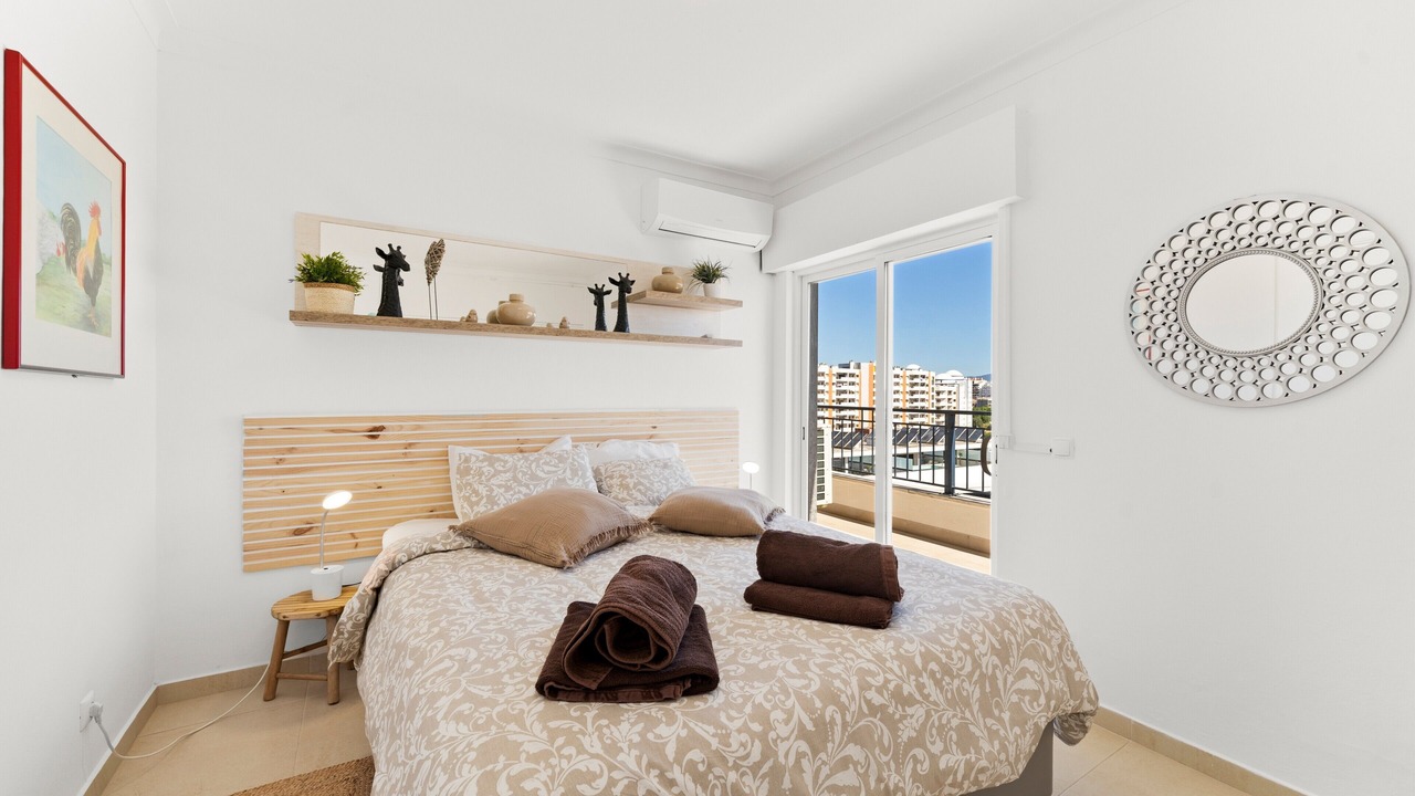 Photo of Bedroom in Praia da Rocha