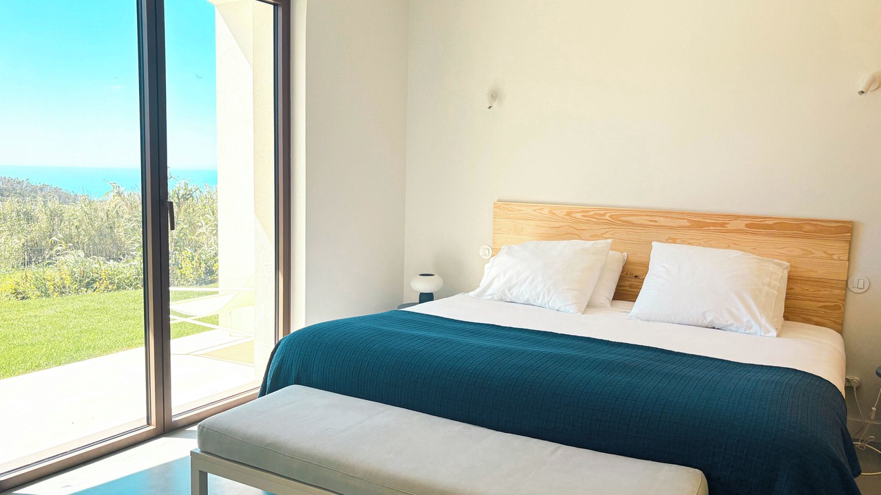 Photo of Bedroom in Azoia
