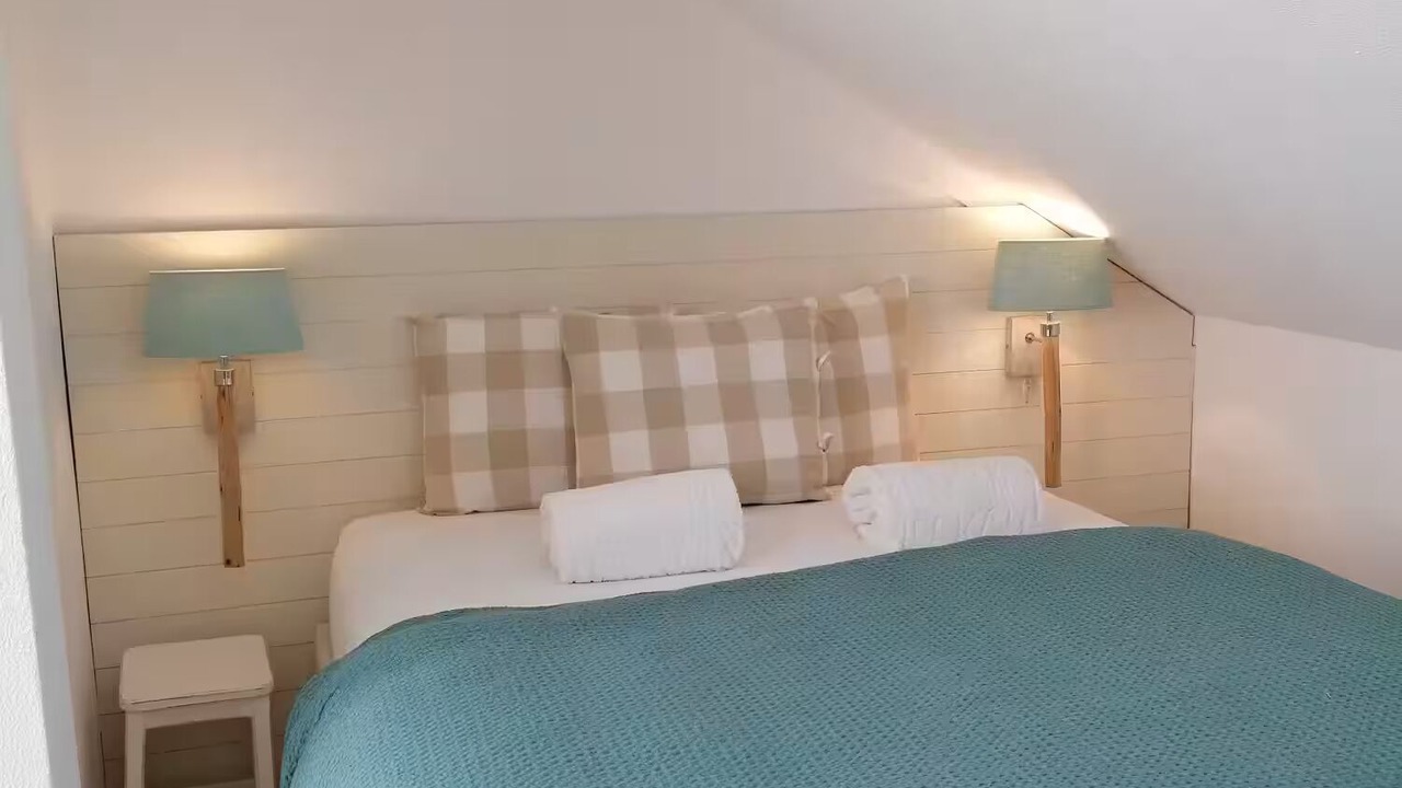 Photo of Bedroom in Azenhas do Mar
