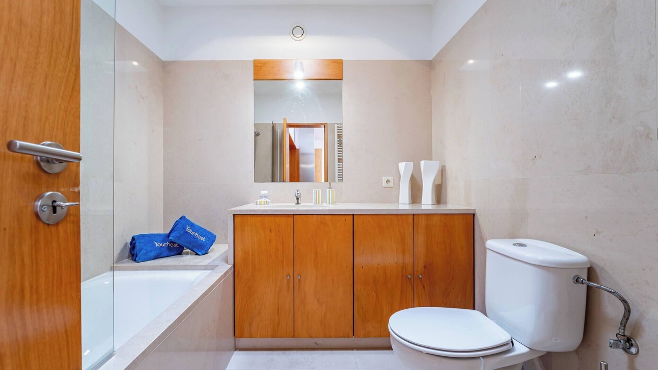 Photo of Bathroom in Esposende