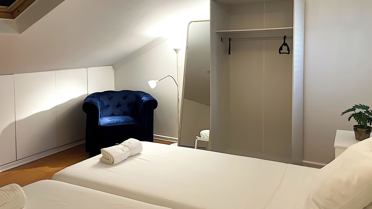Photo of Bedroom in Linda-a-Velha