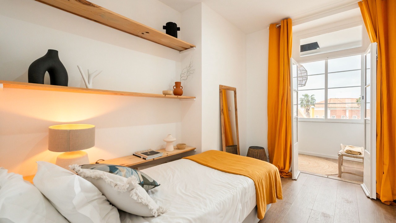 Photo of Bedroom in Linda-a-Velha